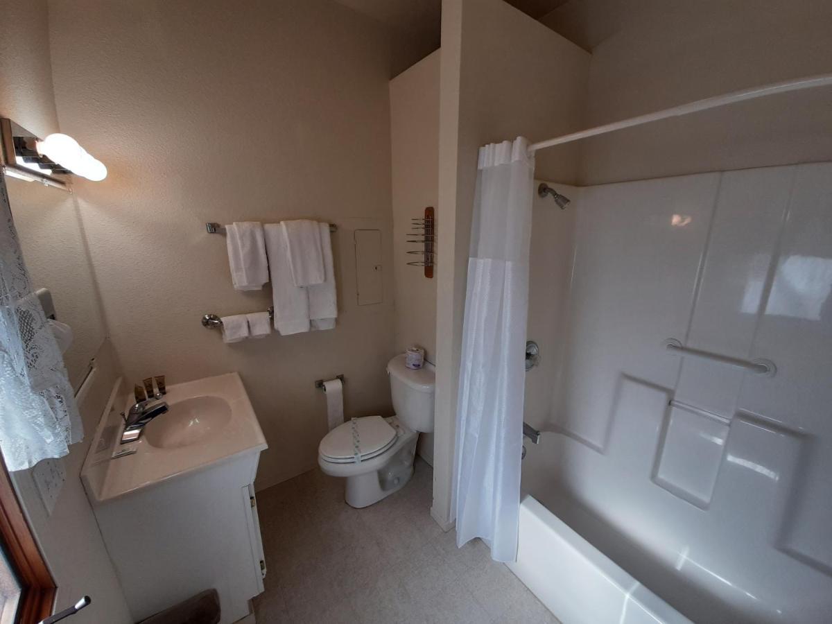 Alta Sierra Village Inn Grass Valley Phòng bức ảnh
